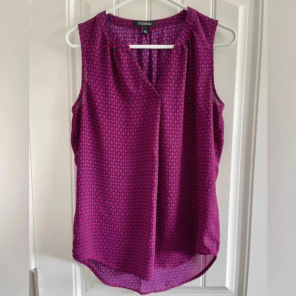 Roz & Ali Sleeveless High-Low Blouse